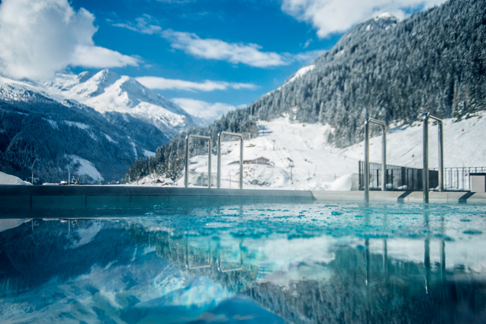 SKIFAHREN UND THERME GENIESSEN